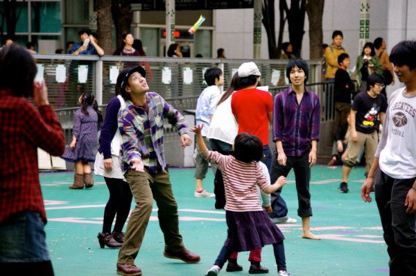 ダ―カウイベントでは大人もこどもも大盛り上がり♪ ダ―カウイベント
